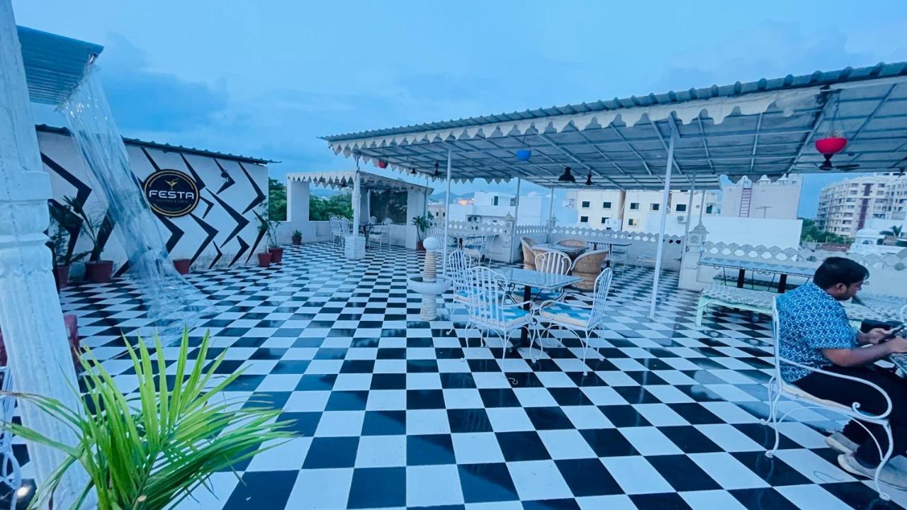 Hotel Tree Of Heaven Udajpur Zewnętrze zdjęcie